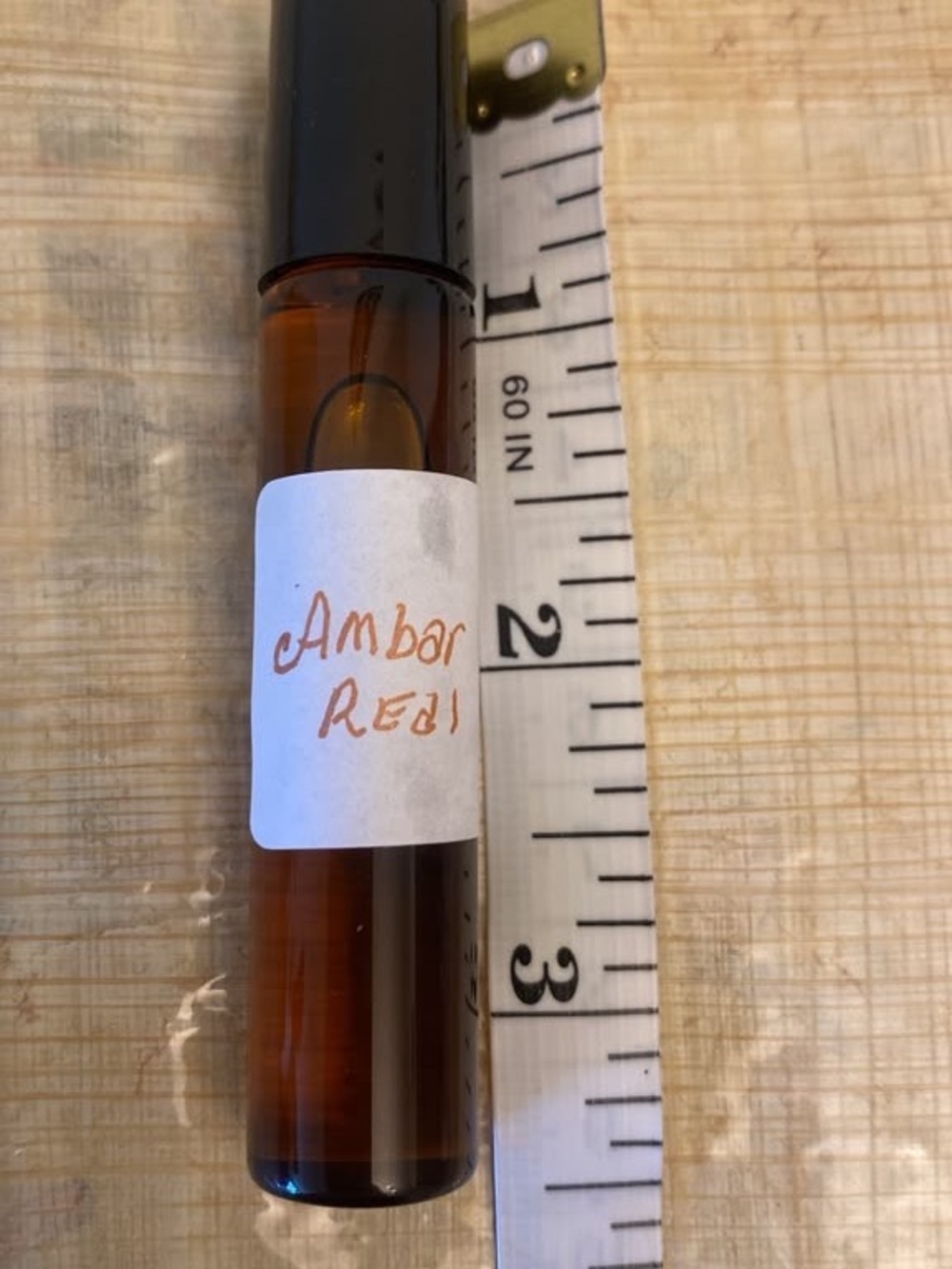 Amber Red Roll-On Facial Oil